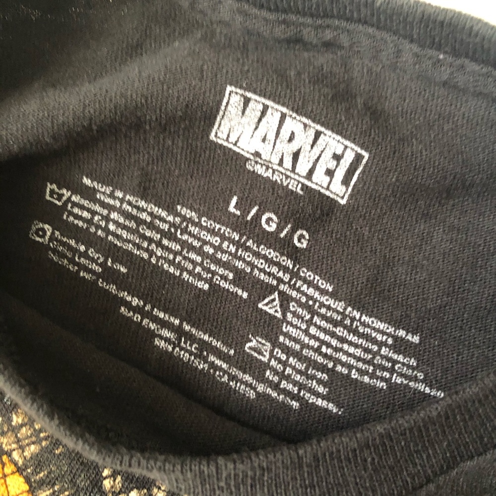 Marvel Comics Team Black T-shirt - Picture 5 of 5